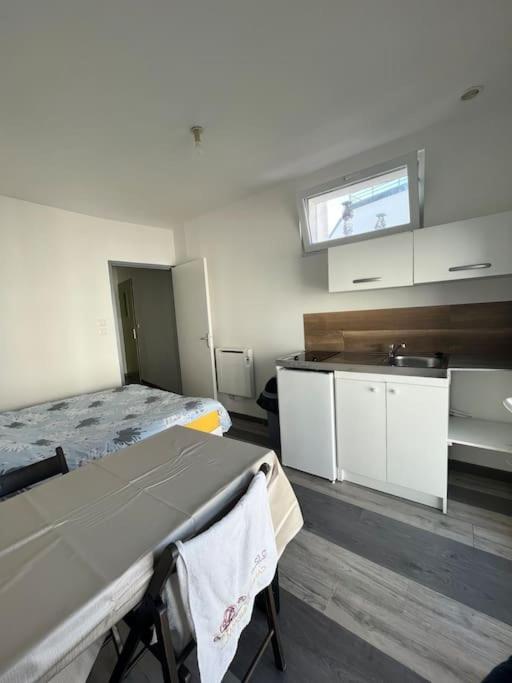 Studio En Plein Centre De Brest Apartment Екстериор снимка